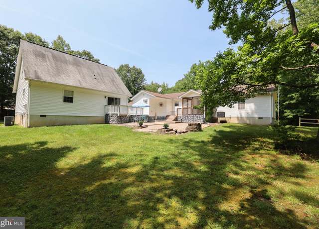 Property at 7388 Price Ct, King George, VA 22485, 4 beds, 3 baths