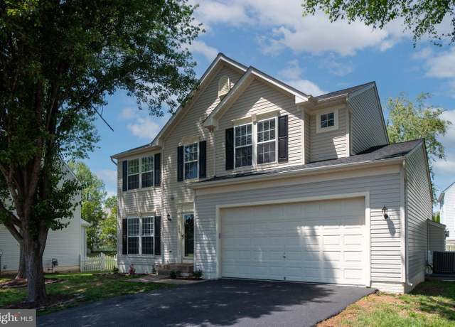 Property at 11206 N Dewey Ct, Fredericksburg, VA 22407, 4 beds, 3.5 baths