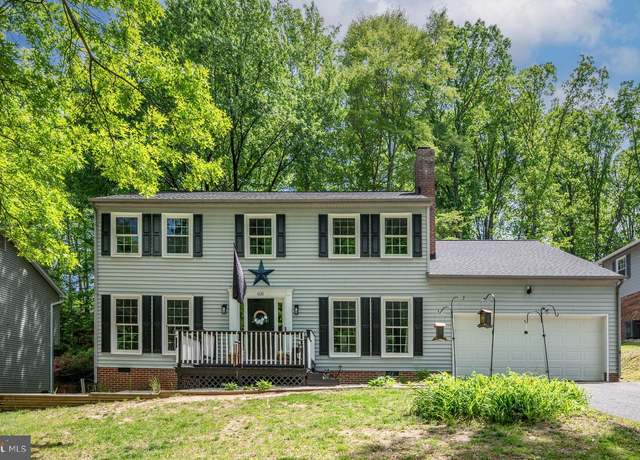 Property at 1121 Columbus Dr, Stafford, VA 22554, 4 beds, 2.5 baths