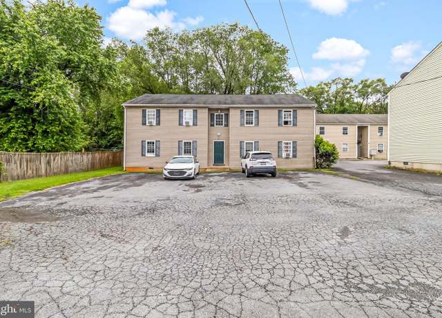 Property at 425 E 1st Ave, Charles Town, WV 25414, 8 beds