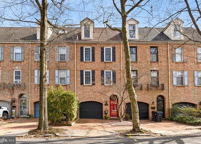 Property at 1504 N Rodney St, Wilmington, DE 19806, 3 beds, 2.5 baths