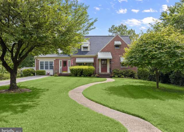 Property at 108 N Beaumont Ave, Baltimore, MD 21228, 4 beds, 2.5 baths