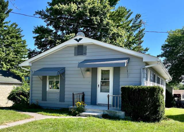 Property at 14 Commerce St, Taneytown, MD 21787, 3 beds, 1.5 baths