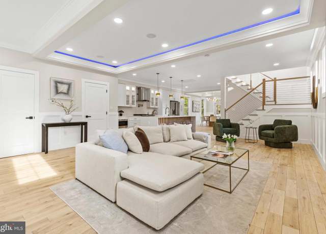 Property at 735 Silver Spring Ave, Silver Spring, MD 20910, 7 beds, 4.5 baths