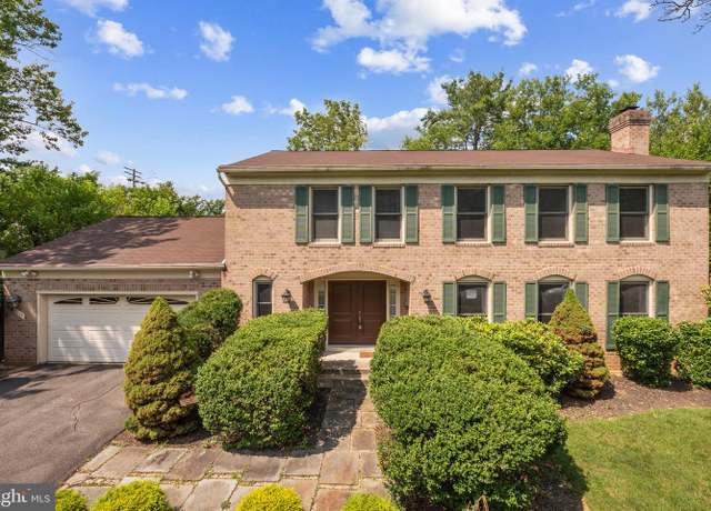 Property at 6117 Nightshade Ct, Rockville, MD 20852, 4 beds, 4.5 baths