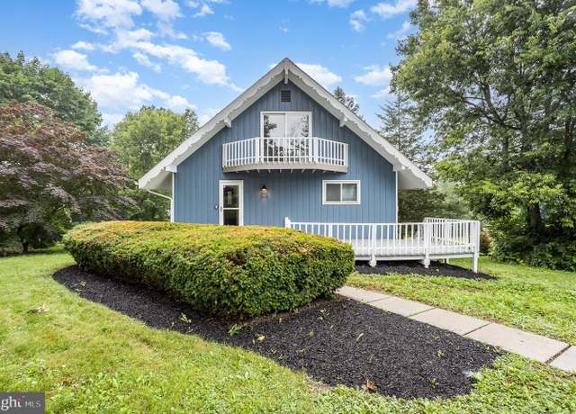 Property at 15 Pemberton Dr, East Berlin, PA 17316, 3 beds, 2 baths