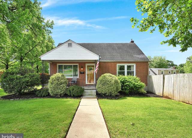 Property at 1702 Penn Ave, Wyomissing, PA 19610, 4 beds, 1 bath
