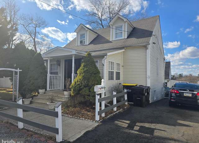 Property at 3866 Spruce, Feasterville Trevose, PA 19053, 5 beds, 3.5 baths