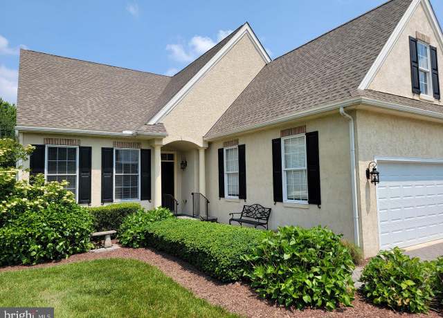 Property at 339 Carlisle Dr, Avondale, PA 19311, 2 beds, 2.5 baths