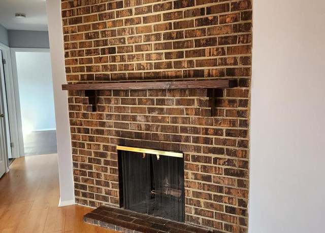 Property at 1722 Valley Dr #1722, West Chester, PA 19382, 2 beds, 1 bath