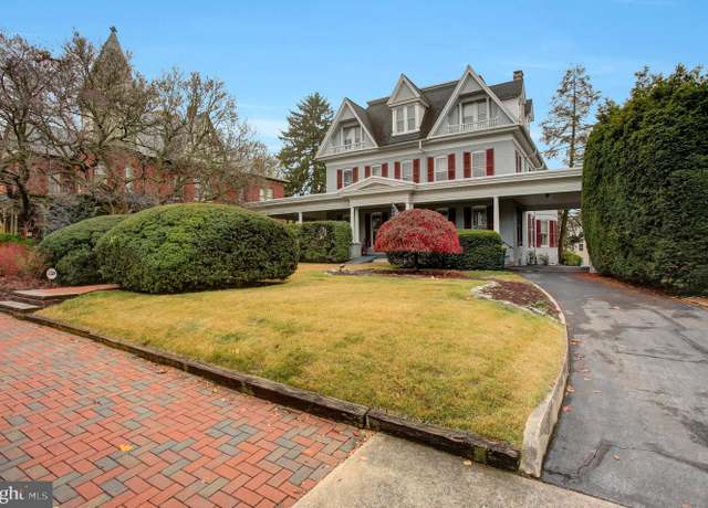 Property at 144 W Main St, Waynesboro, PA 17268, 7 beds, 3 baths