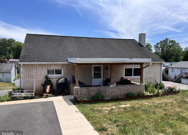 Property at 4498 Chinchilla Ave, Mount Joy, PA 17552, 3 beds, 1 bath