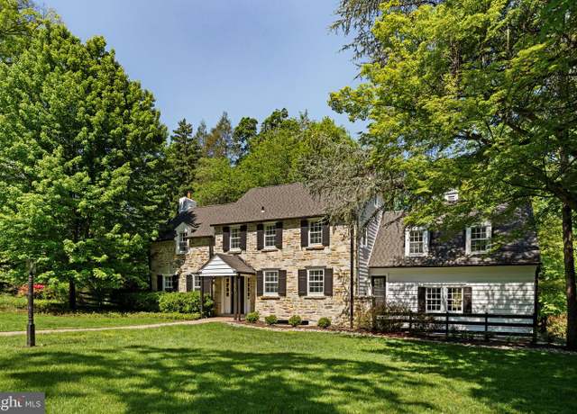 Property at 600 Mulford Rd, Wyncote, PA 19095, 4 beds, 3.5 baths
