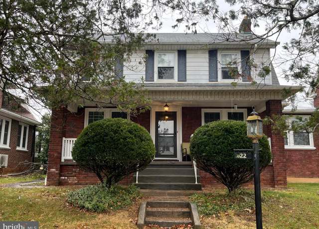 Property at 22 Edgewood Pl, Lewistown, PA 17044, 3 beds, 1.5 baths