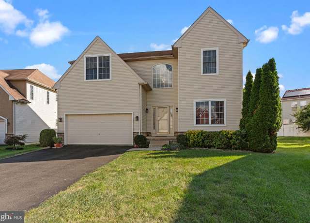 Property at 2710 Riverhouse Rd, Philadelphia, PA 19114, 4 beds, 2.5 baths