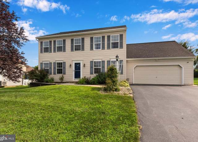 Property at 955 Koles Way, Red Lion, PA 17356, 4 beds, 2.5 baths