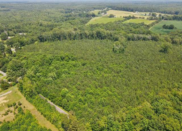 Property at 0 Country Rd, Beaverdam, VA 23015