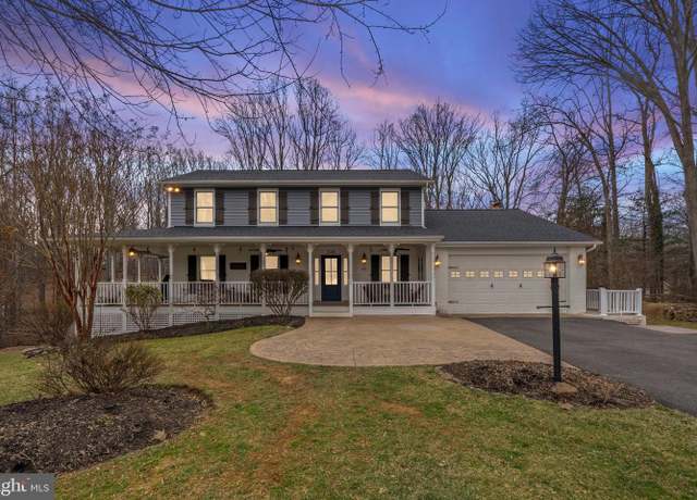 Property at 7049 Stafford St, Warrenton, VA 20187, 5 beds, 3.5 baths