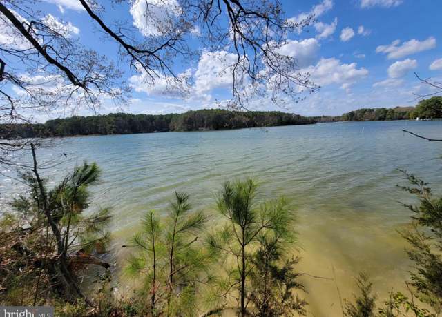 Property at 922 Skipjack Rd, Kinsale, VA 22488, 2 beds, 1 bath