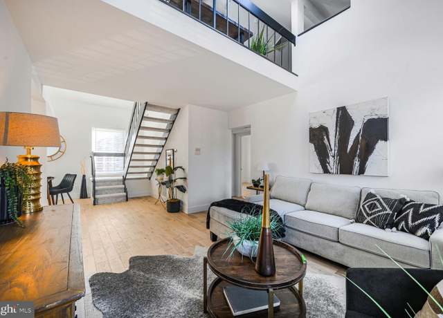 Property at 3551 39th St NW Unit E515, Washington, DC 20016, 3 beds, 1 bath