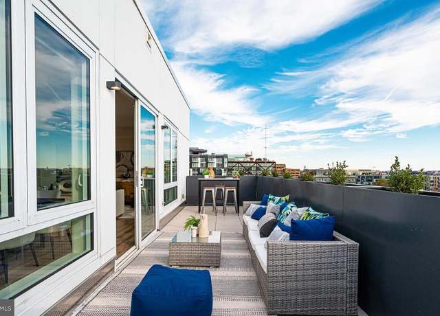 Property at 923 V St NW #602, Washington, DC 20001, 2 beds, 1.5 baths