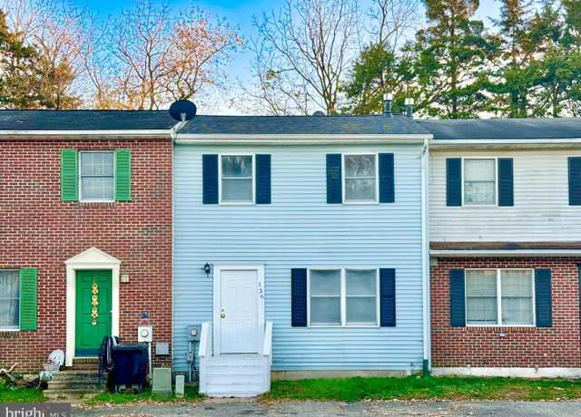 Property at 136 Hampton Dr, Dover, DE 19904, 3 beds, 1.5 baths