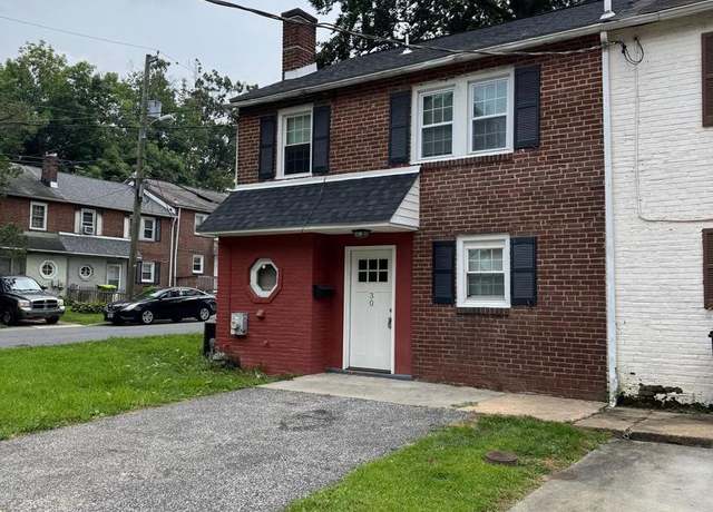 Property at 30 N Pennewell Dr, Wilmington, DE 19809, 3 beds, 1.5 baths
