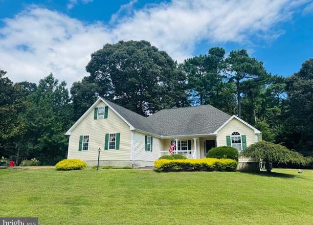 Property at 400 Clayton Ct, Dagsboro, DE 19939, 3 beds, 2 baths