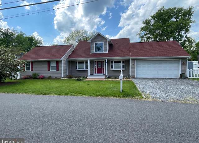 Property at 4012 Ramsey Dr, Edgewater, MD 21037, 3 beds, 2.5 baths