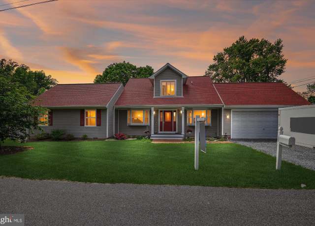 Property at 4012 Ramsey Dr, Edgewater, MD 21037, 3 beds, 2.5 baths