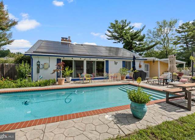 Property at 1256 Kirkwood-gibbsboro R, Voorhees, NJ 08043, 2 beds, 1.5 baths
