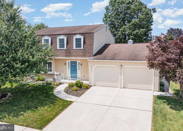Property at 417 Cocklin St, Mechanicsburg, PA 17055, 4 beds, 2.5 baths