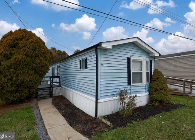 Property at 16 Highland Court Rd, Parkesburg, PA 19365, 3 beds, 2 baths
