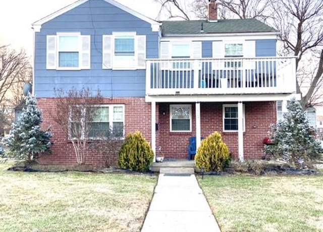 Property at 202 W Elkinton Ave, Chester, PA 19013, 4 beds, 2 baths