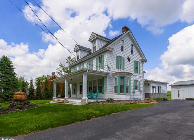Property at 1640 Woodstock Rd, Fayetteville, PA 17222, 4 beds, 3 baths