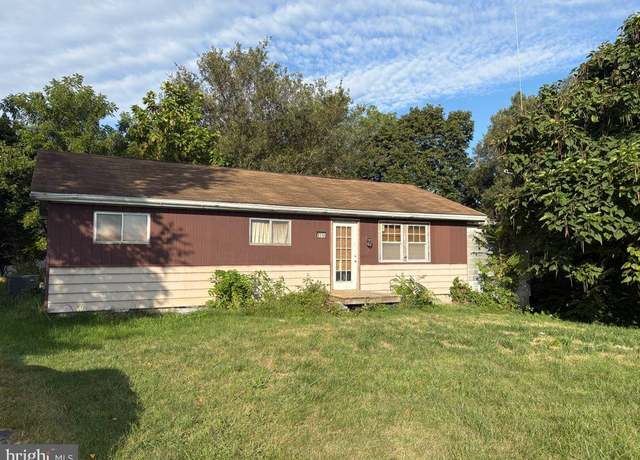 Property at 831-A N 8th Ave, Lebanon, PA 17046, 3 beds, 1 bath