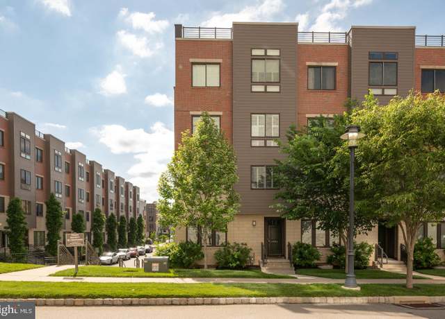 Property at 1001 Lakeview Ct #1001, King Of Prussia, PA 19406, 3 beds, 2.5 baths