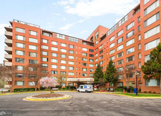 Property at 1111 Arlington Blvd #108, Arlington, VA 22209, 1 bath