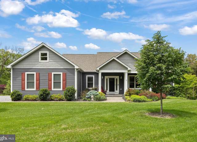 Property at 881 Adams Rd, Winchester, VA 22603, 3 beds, 2 baths