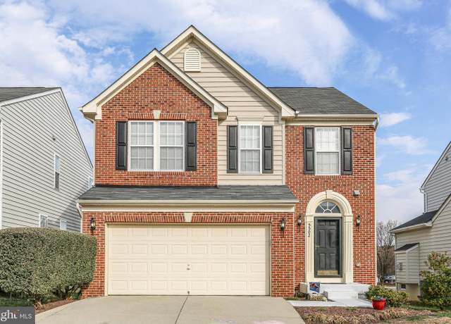 Property at 5502 Joshua Tree Cir, Fredericksburg, VA 22407, 4 beds, 2.5 baths