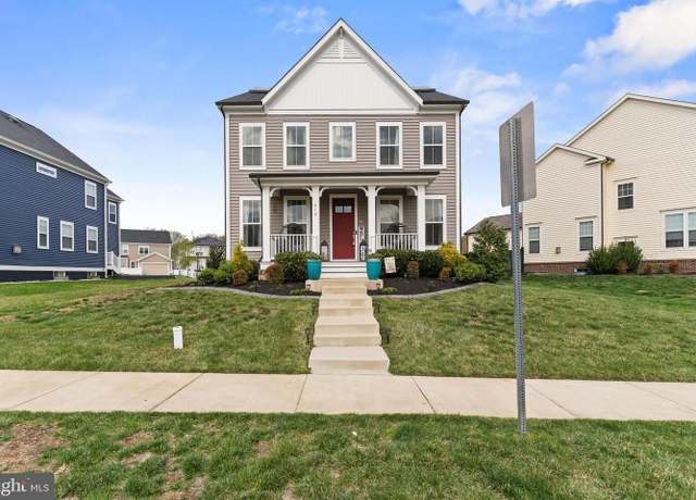Property at 910 Coastal Ave, Stafford, VA 22554, 4 beds, 3.5 baths