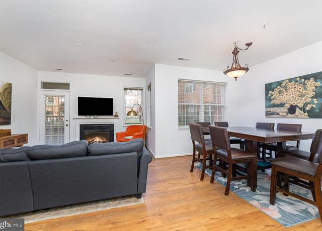 Property at 400 Symphony Cir Unit 149D, Cockeysville, MD 21030, 1 bed, 1 bath