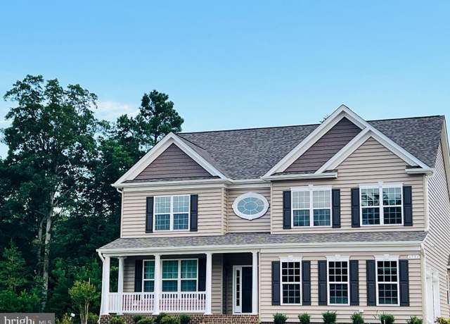 Property at 6702 Ashwood Pl, La Plata, MD 20646, 4 beds, 2.5 baths
