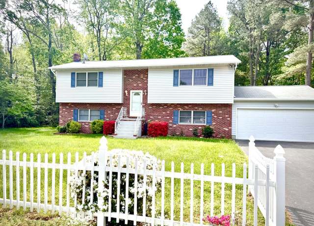Property at 21655 Galatea St, Lexington Park, MD 20653, 4 beds, 2 baths