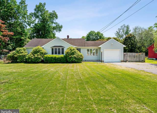 Property at 383 Beacon Ave, Vineland, NJ 08360, 3 beds, 1 bath