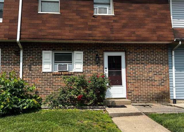 Property at 47 La Cascata Dr, Clementon, NJ 08021, 3 beds, 1.5 baths