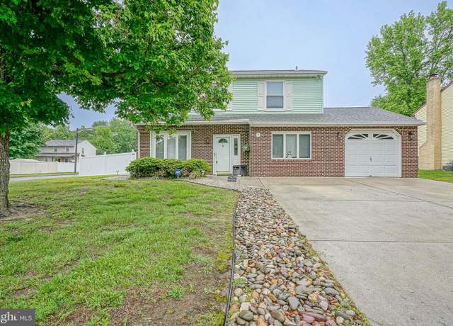 Property at 30 Edinburgh Rd, Blackwood, NJ 08012, 4 beds, 2.5 baths