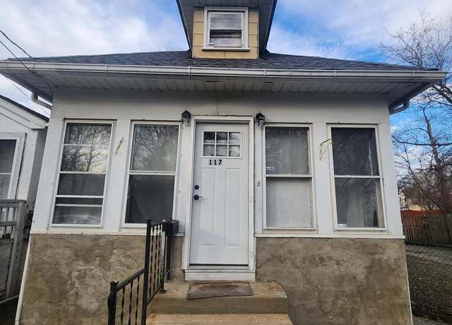 Property at 117 W Madison St, Paulsboro, NJ 08066, 3 beds, 1.5 baths