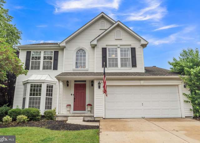 Property at 112 Lantern Way, Deptford, NJ 08096, 4 beds, 2.5 baths