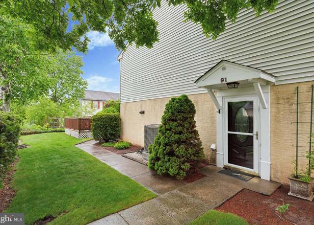 Property at 91 Laurel Ct, Quakertown, PA 18951, 3 beds, 2.5 baths